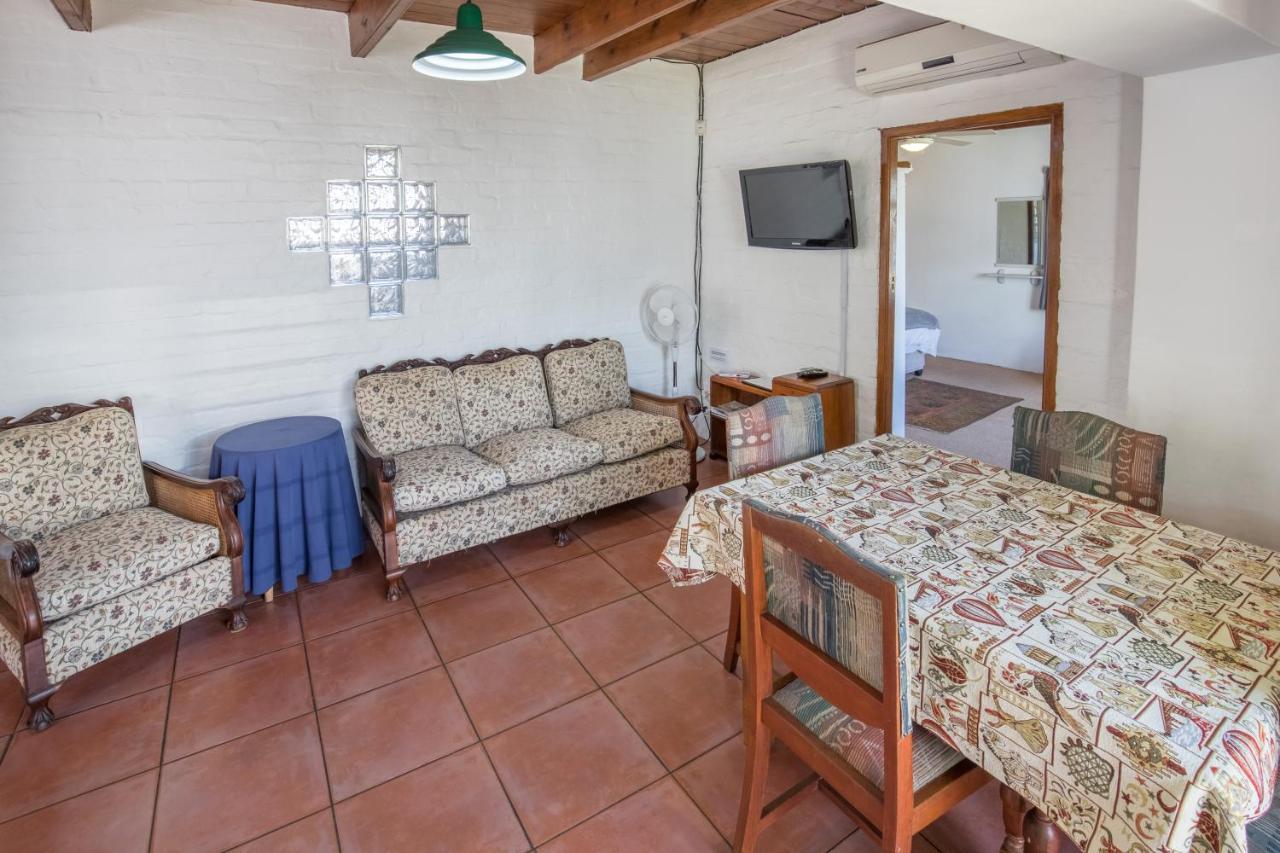 Koo Karoo Guest Lodge And Self Catering Montagu Exterior photo